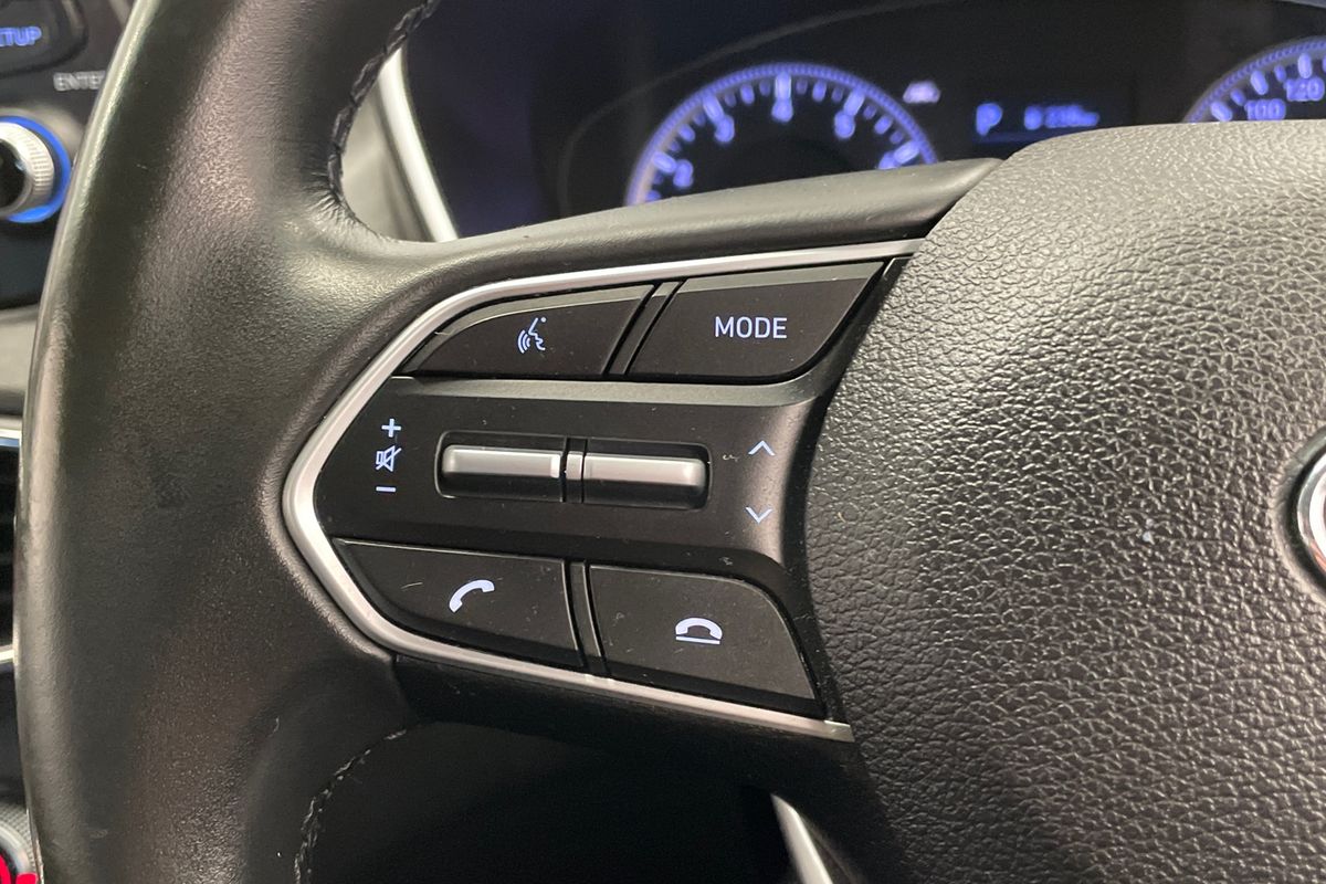 2019 Hyundai Santa Fe Active TM.2