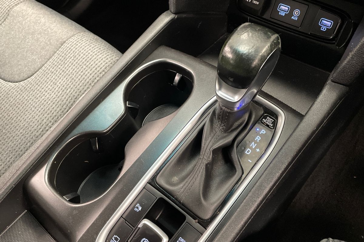 2019 Hyundai Santa Fe Active TM.2