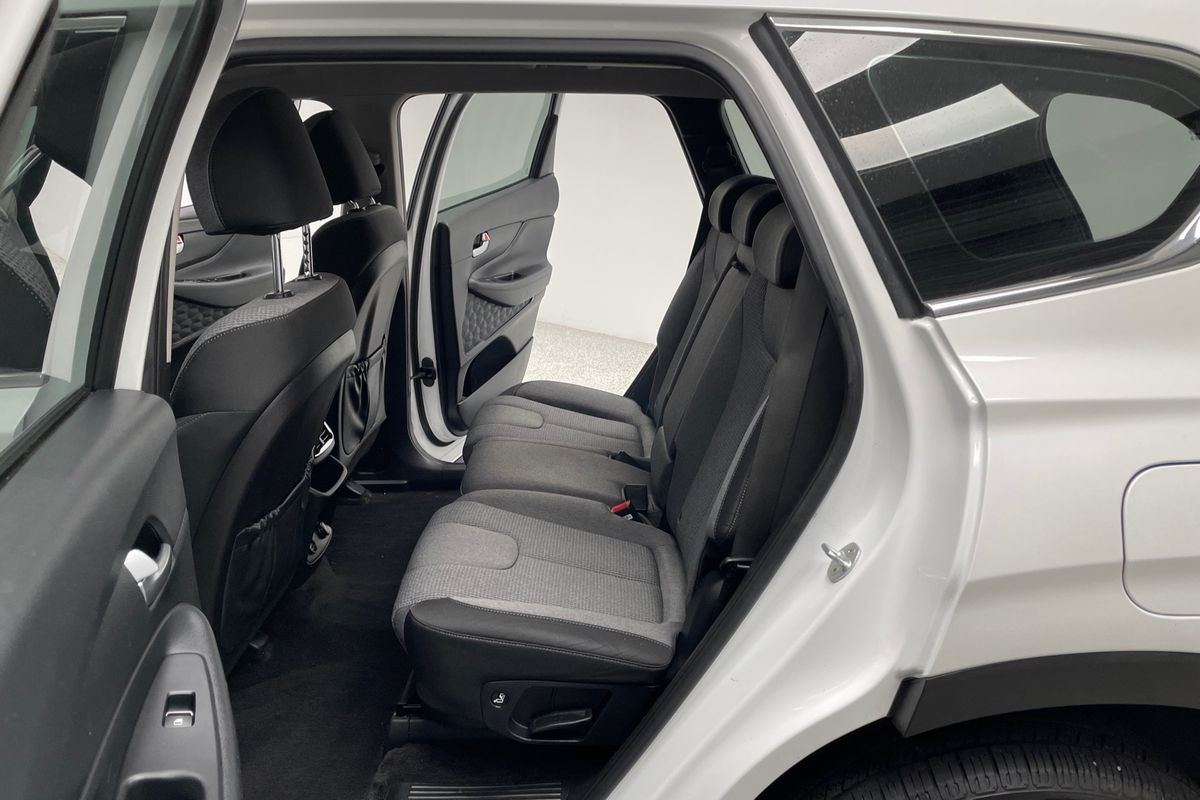 2019 Hyundai Santa Fe Active TM.2