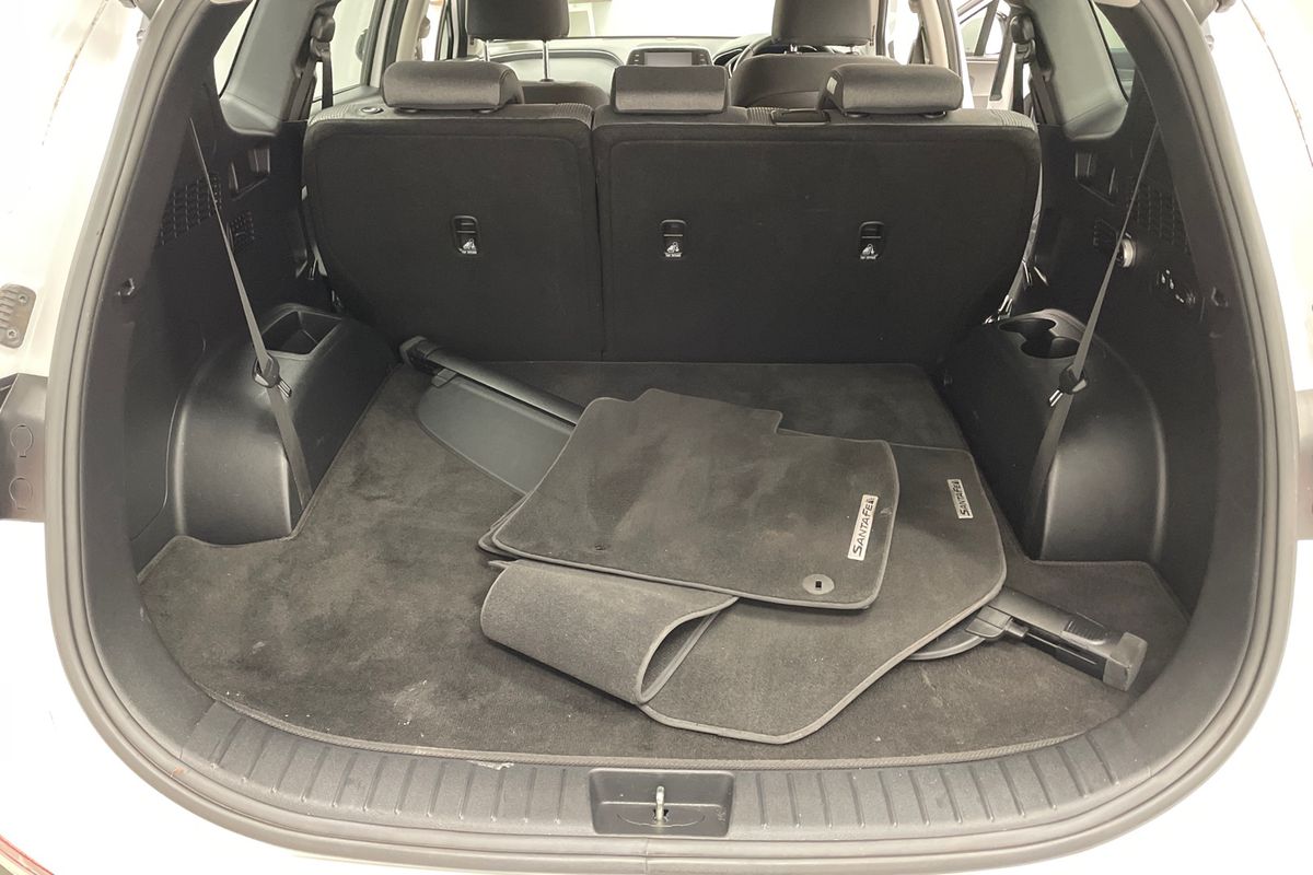 2019 Hyundai Santa Fe Active TM.2