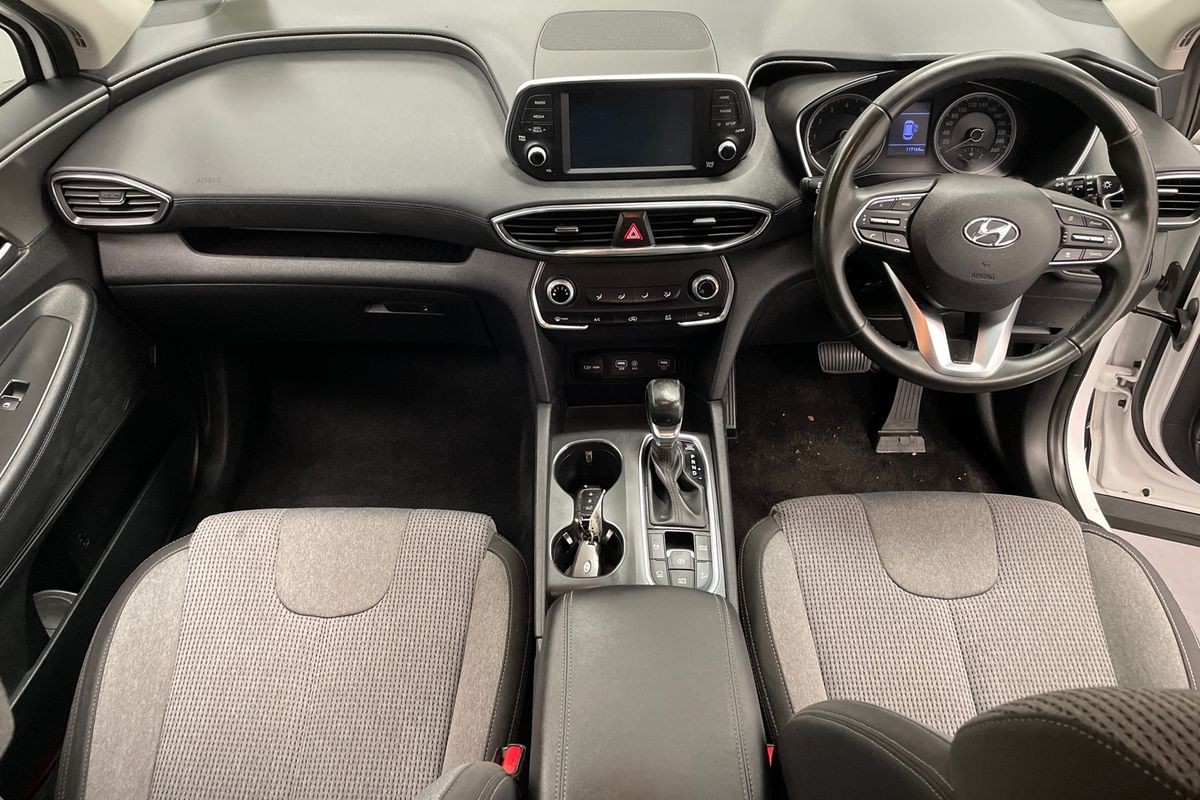 2019 Hyundai Santa Fe Active TM.2