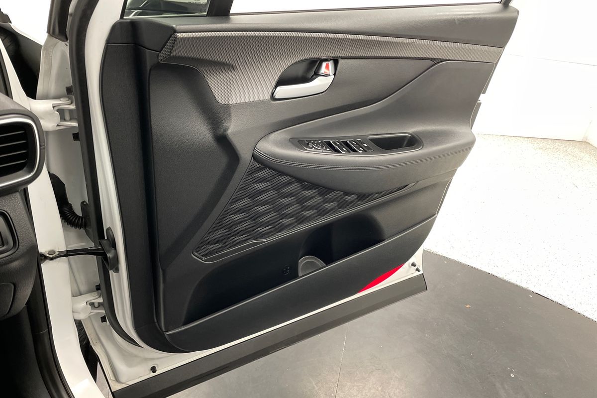 2019 Hyundai Santa Fe Active TM.2