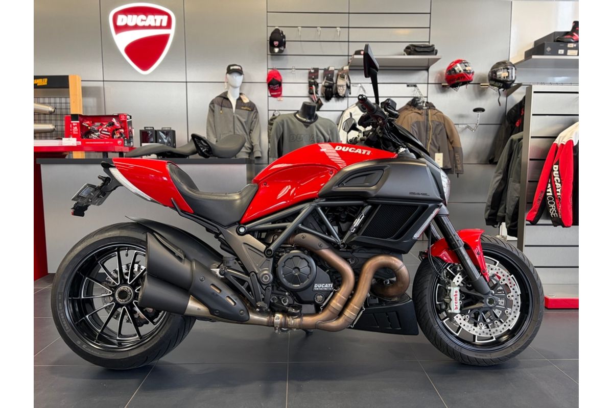 2014 Ducati DIAVEL