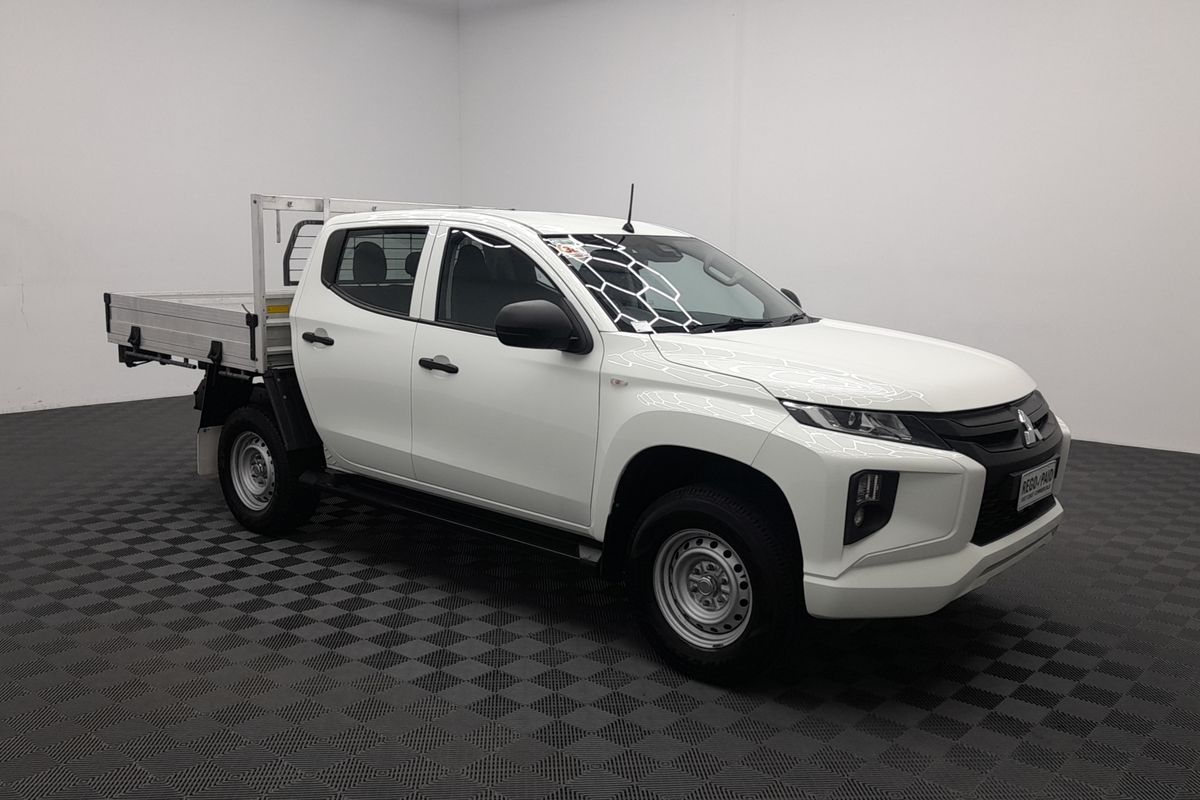 2022 Mitsubishi Triton GLX MR 4X4