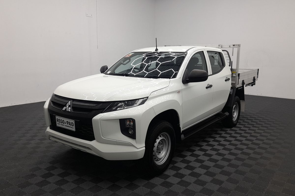 2022 Mitsubishi Triton GLX MR 4X4