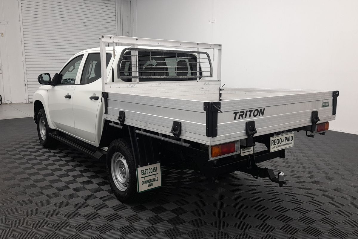 2022 Mitsubishi Triton GLX MR 4X4
