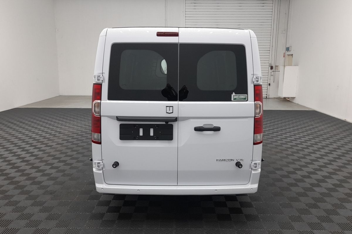 2026 Farizon V7E Standard Range Low Roof
