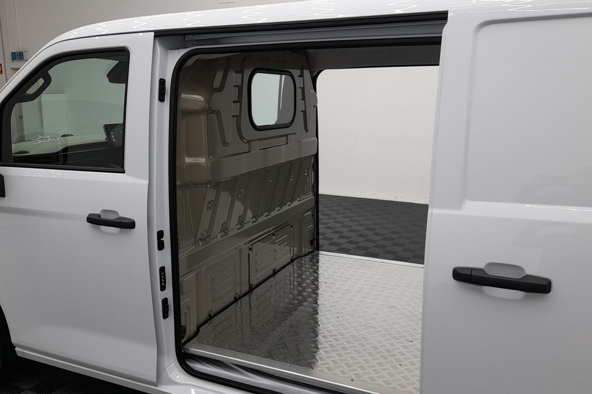 2026 Farizon V7E Standard Range Low Roof