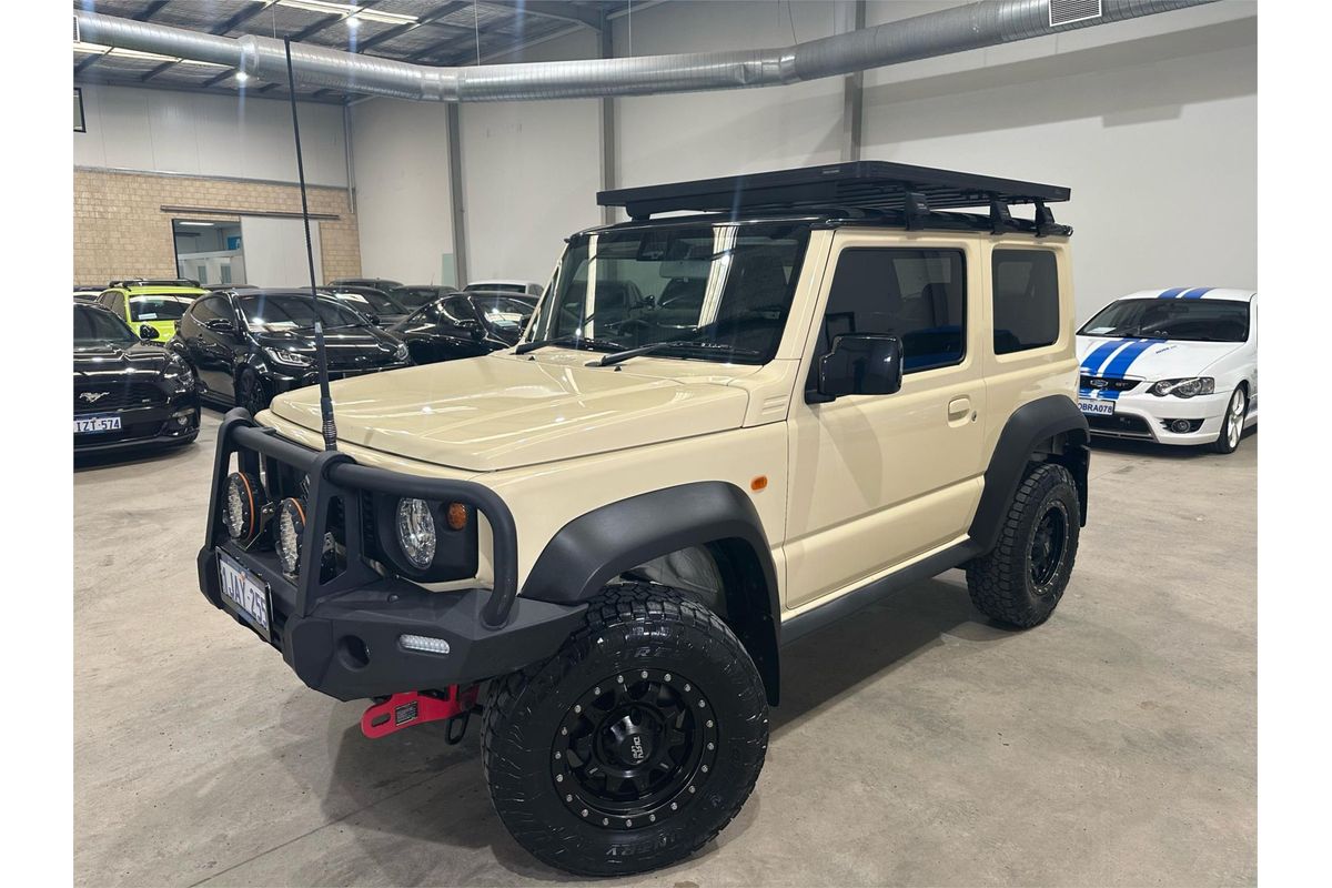 2023 Suzuki Jimny GLX GJ