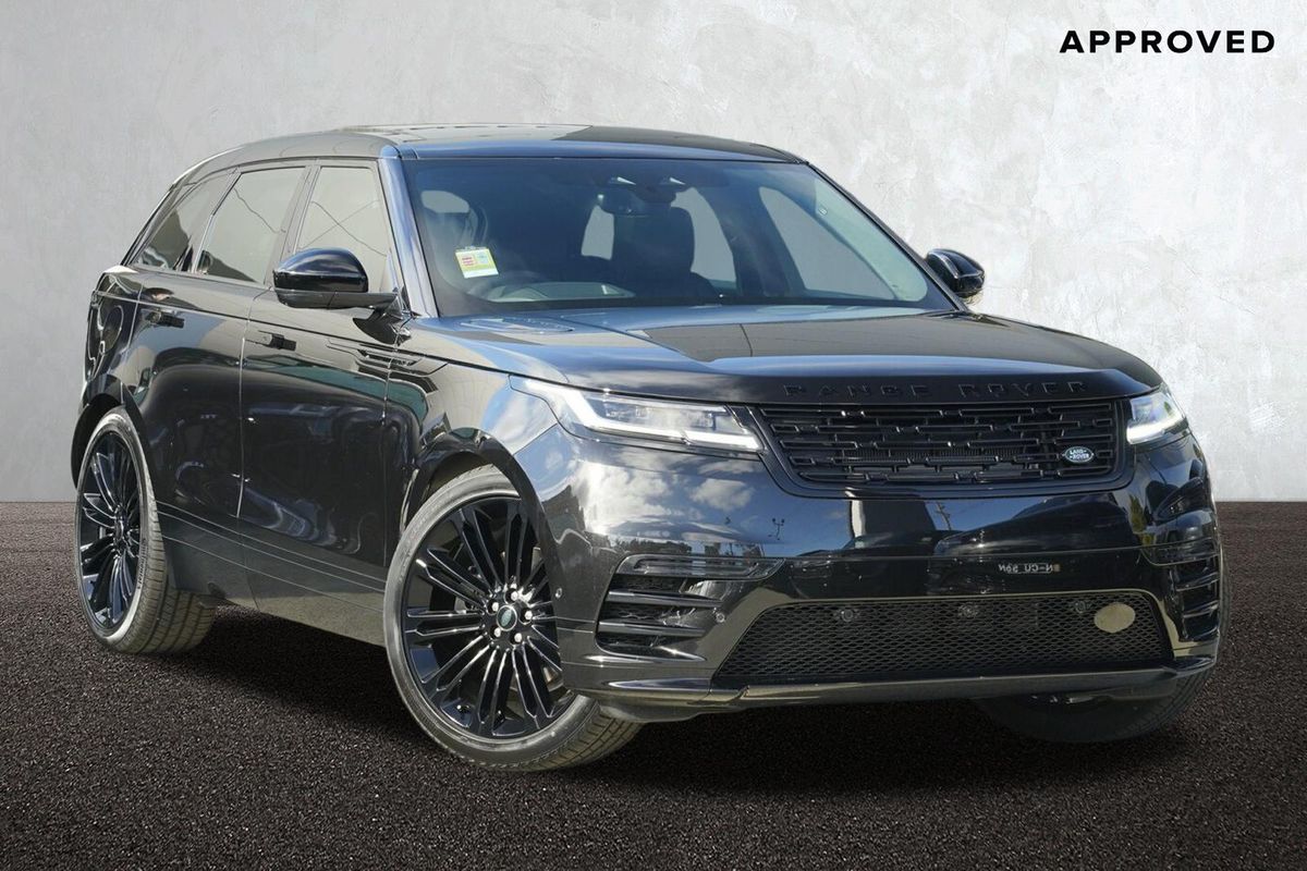 2026 Land Rover Range Rover Velar P250 Dynamic SE L560