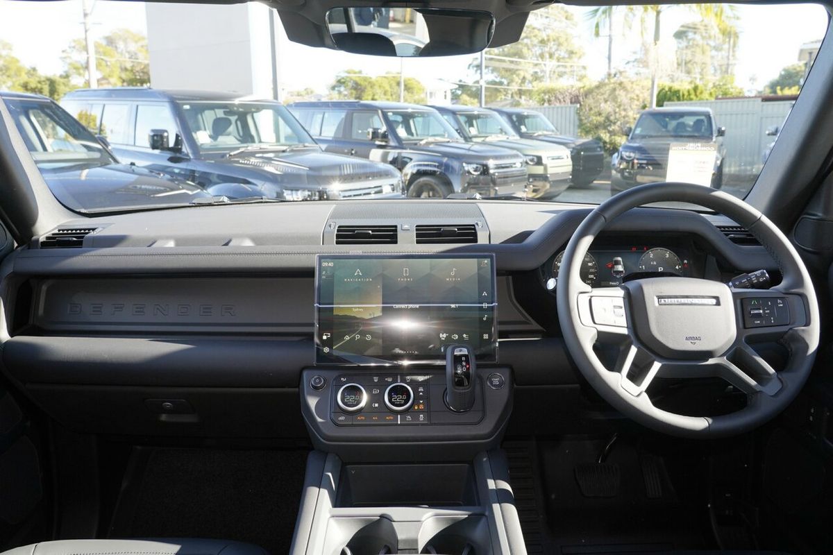2026 Land Rover Defender 110 D250 S L663