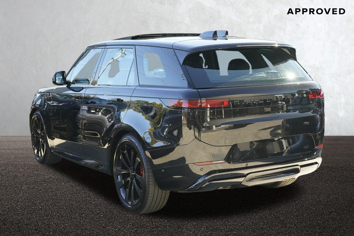 2026 Land Rover Range Rover Sport D250 Dynamic SE L461
