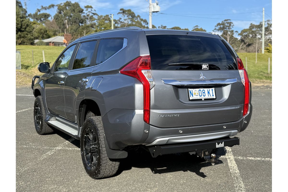 2017 Mitsubishi Pajero GLX NX