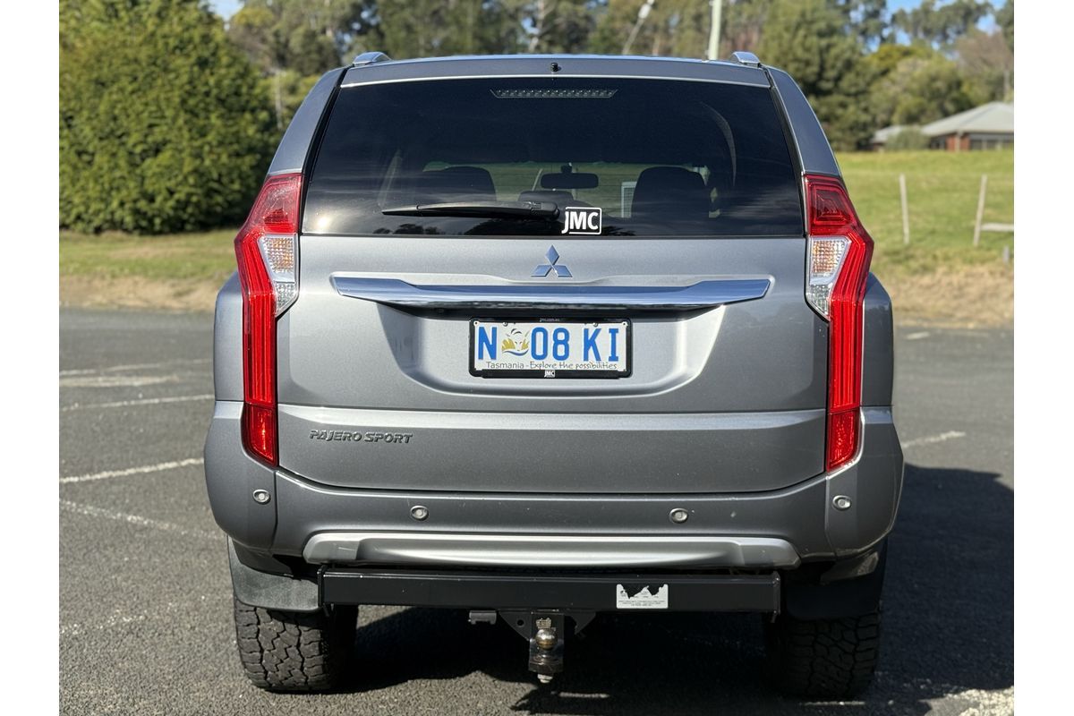 2017 Mitsubishi Pajero GLX NX