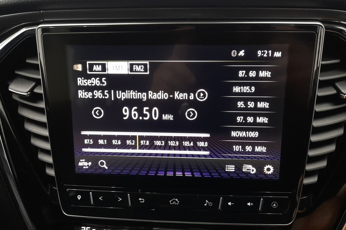 2022 Isuzu MU-X LS-T image 28