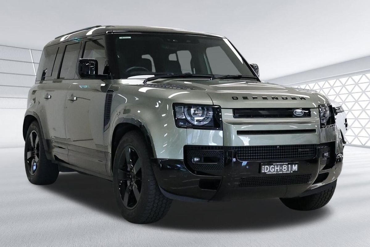 2022 Land Rover Defender 110 D300 X-Dynamic HSE L663
