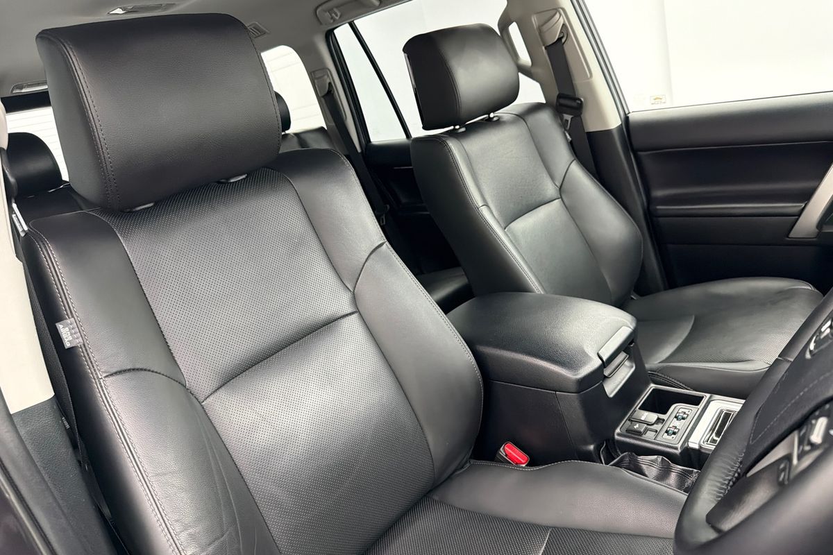 2021 Toyota Landcruiser Prado VX GDJ150R
