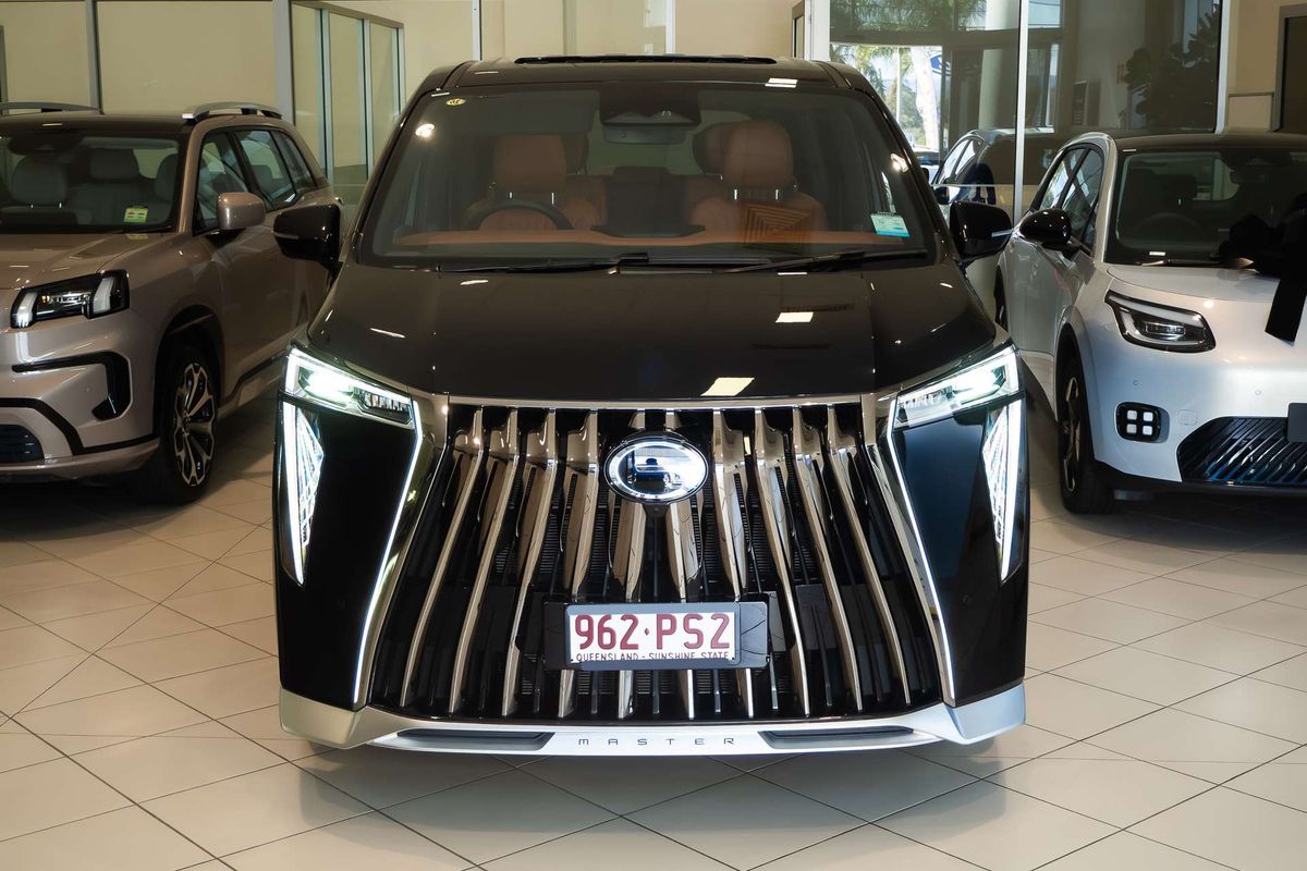 2025 GAC M8 PHEV Premium