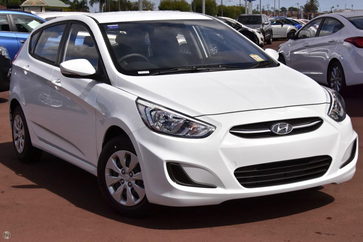 2016 Hyundai Accent Active RB4