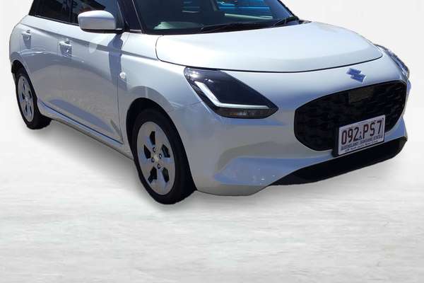 2025 Suzuki Swift Hybrid Plus UZ