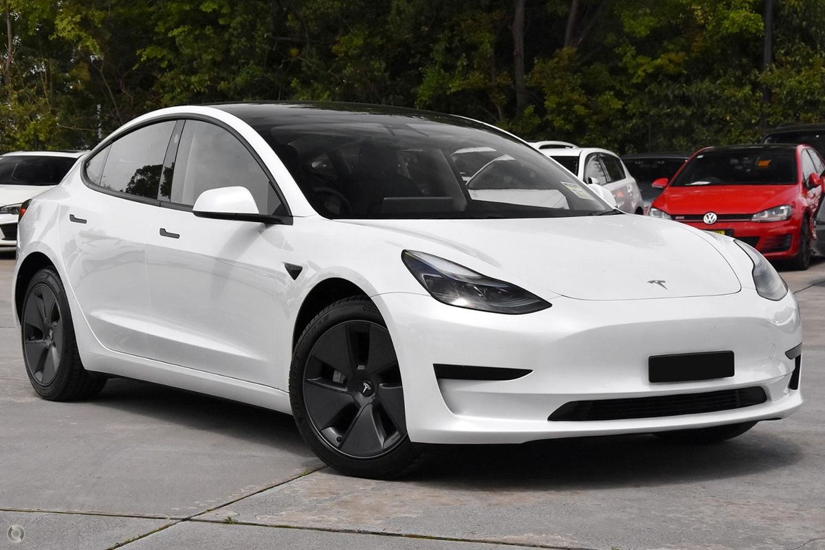 2023 Tesla Model 3 Rear-Wheel Drive
