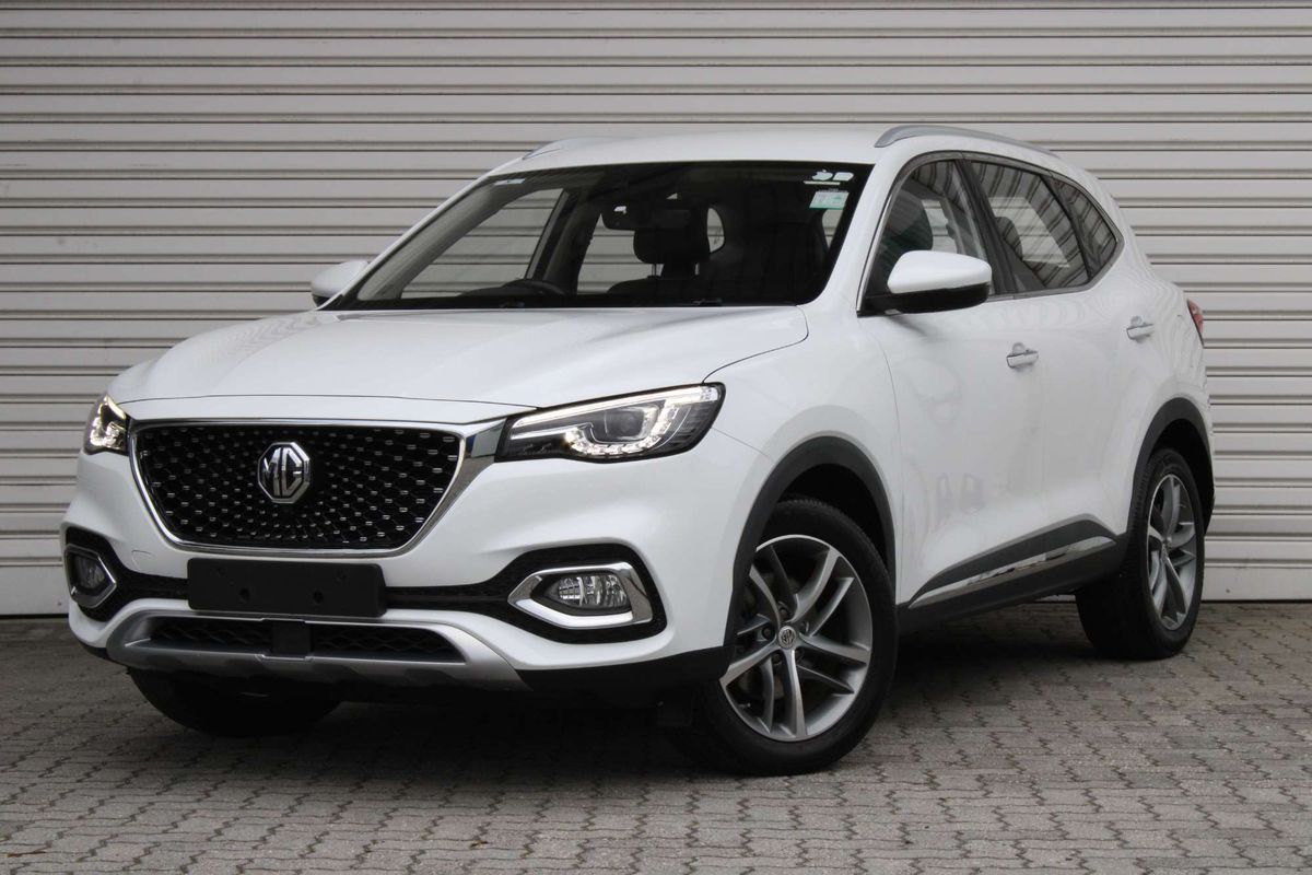 2022 MG HS Excite SAS23