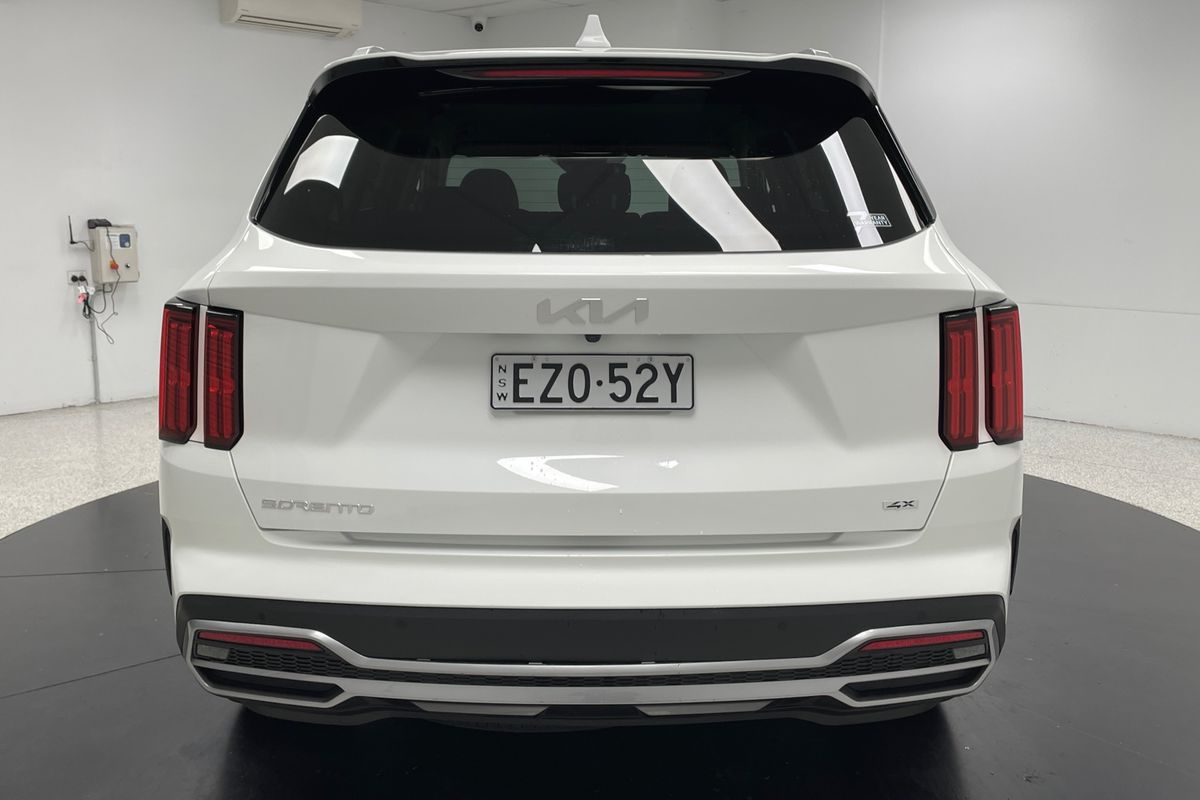 2023 Kia Sorento Sport+ MQ4