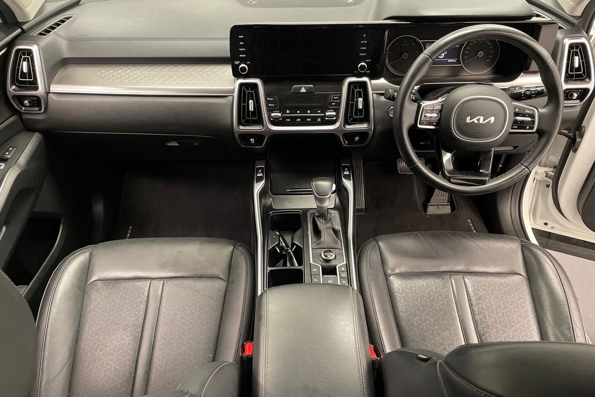 2023 Kia Sorento Sport+ MQ4
