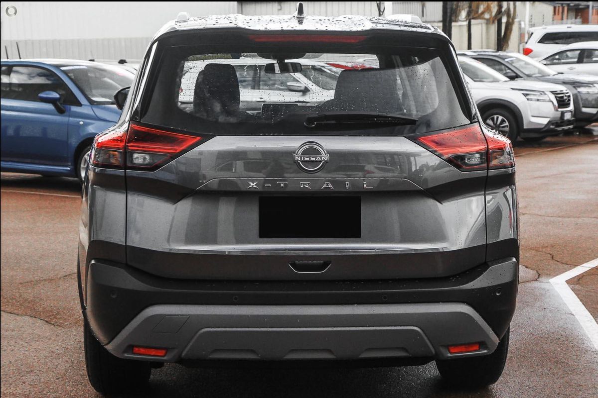 2022 Nissan X-TRAIL ST T33