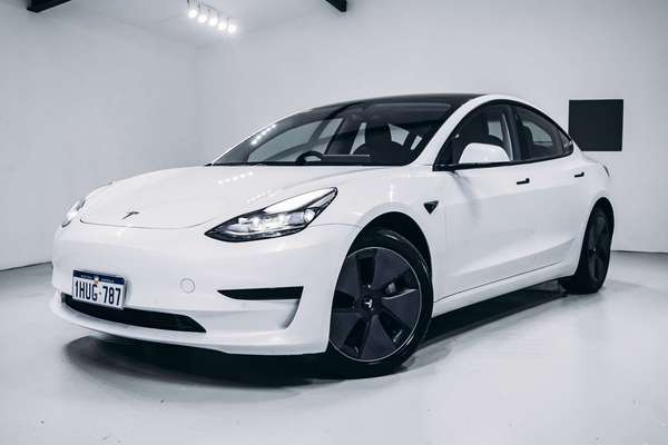 2023 Tesla Model 3 Rear-Wheel Drive