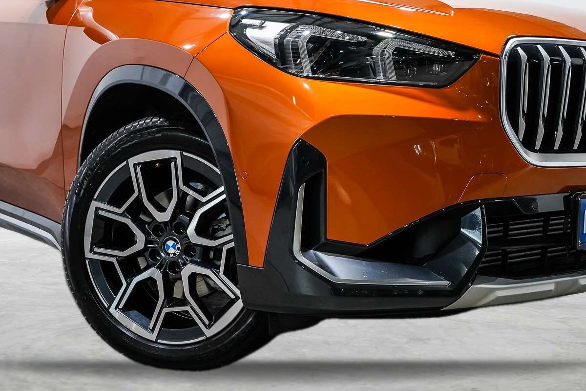 2023 BMW X1 xDrive20i U11