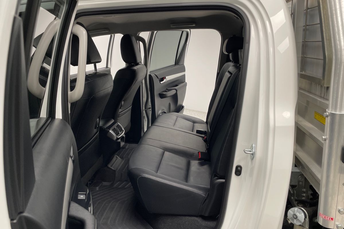 2025 Toyota Hilux SR GUN126R 4X4