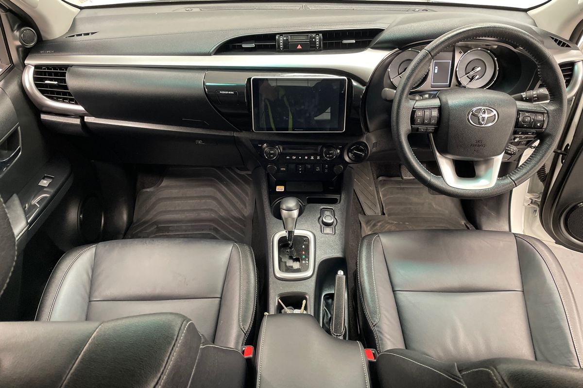 2025 Toyota Hilux SR GUN126R 4X4