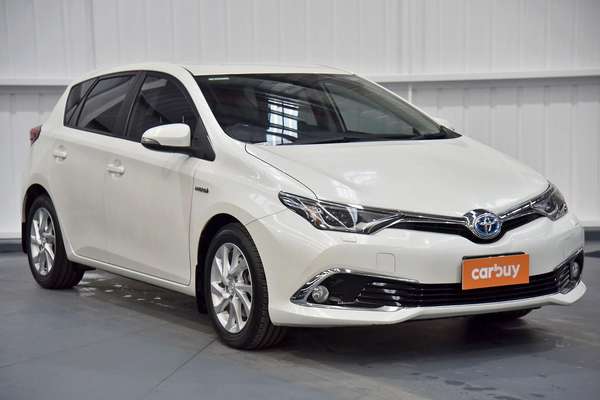 2016 Toyota Corolla Hybrid ZWE186R
