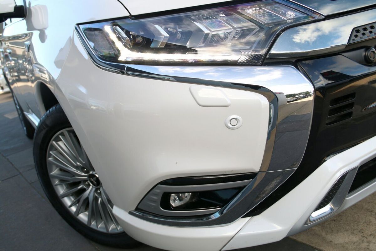 2018 Mitsubishi Outlander PHEV Exceed ZL