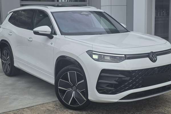 2026 Volkswagen Tayron 195TSI R-Line R4