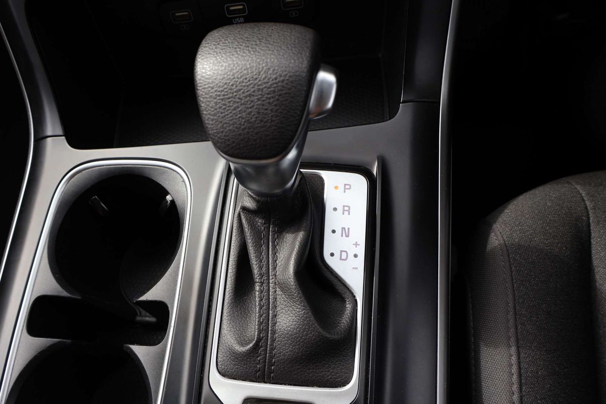 2023 Kia Carnival S KA4