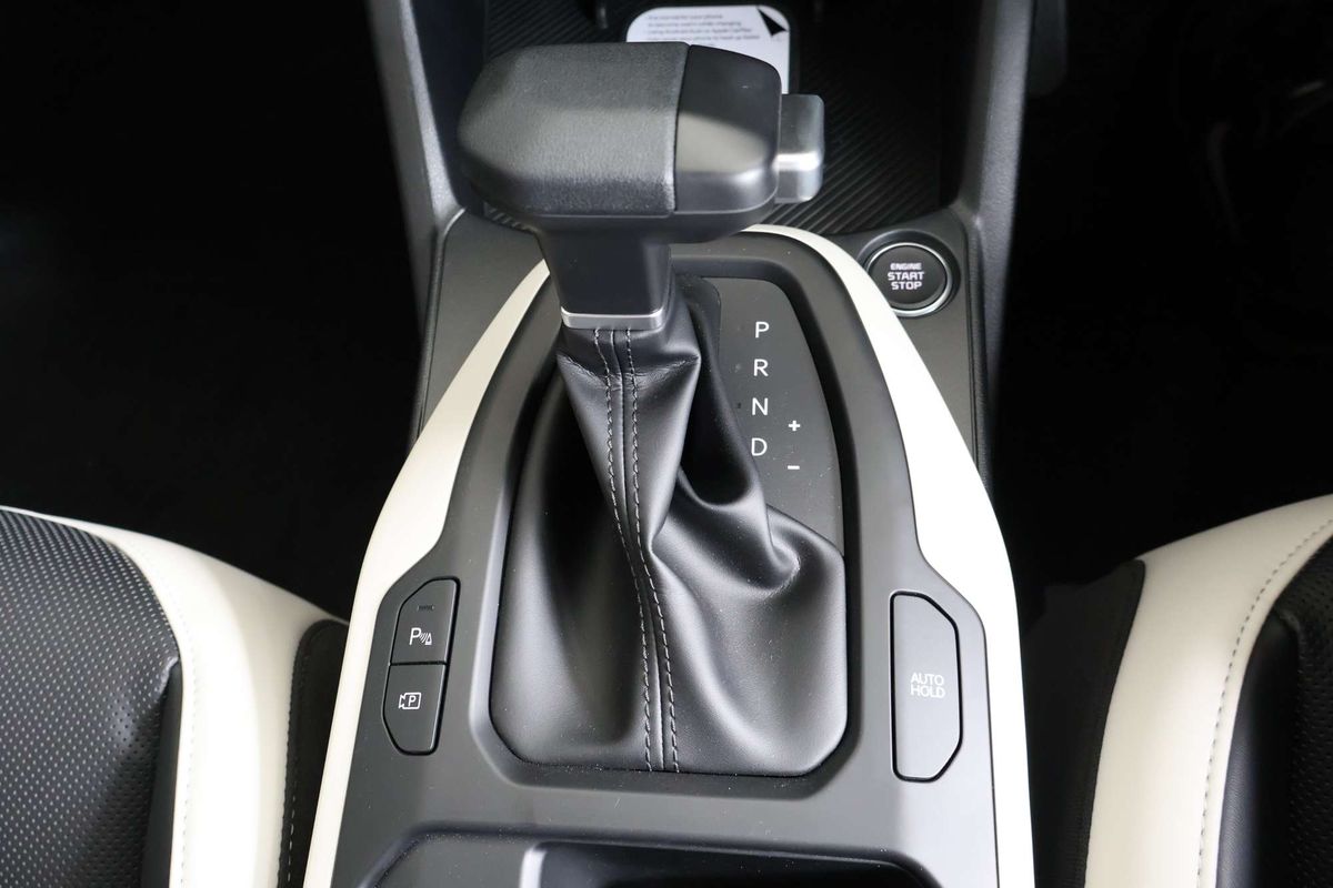 2025 Kia K4 GT-Line CL4m