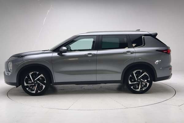 2022 Mitsubishi Outlander Aspire ZM thumb-4
