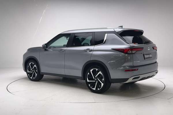 2022 Mitsubishi Outlander Aspire ZM thumb-5