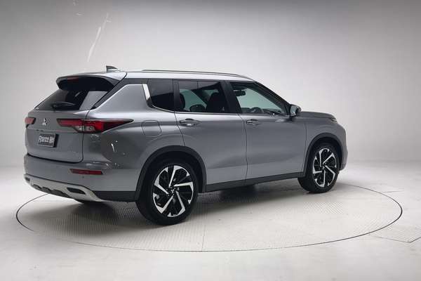 2022 Mitsubishi Outlander Aspire ZM thumb-7