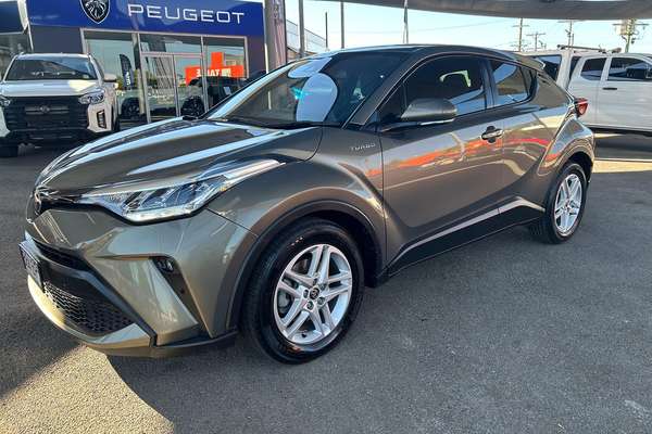 2021 Toyota C-HR GXL NGX10R
