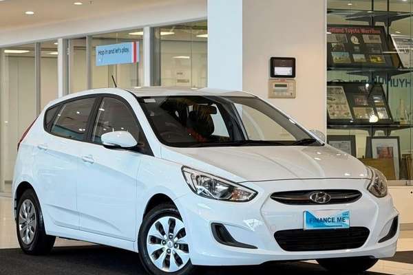 2016 Hyundai Accent Active RB4