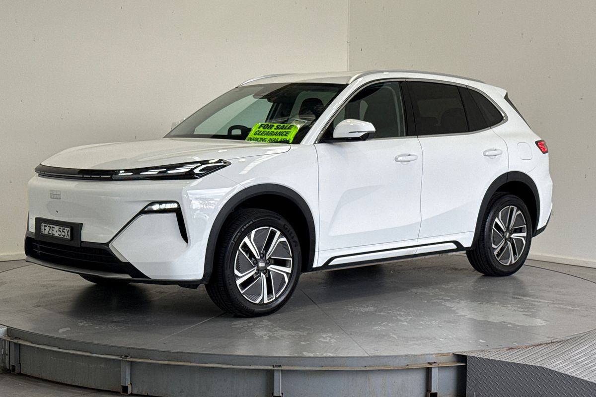 2025 Geely Starray EM-i Complete P145