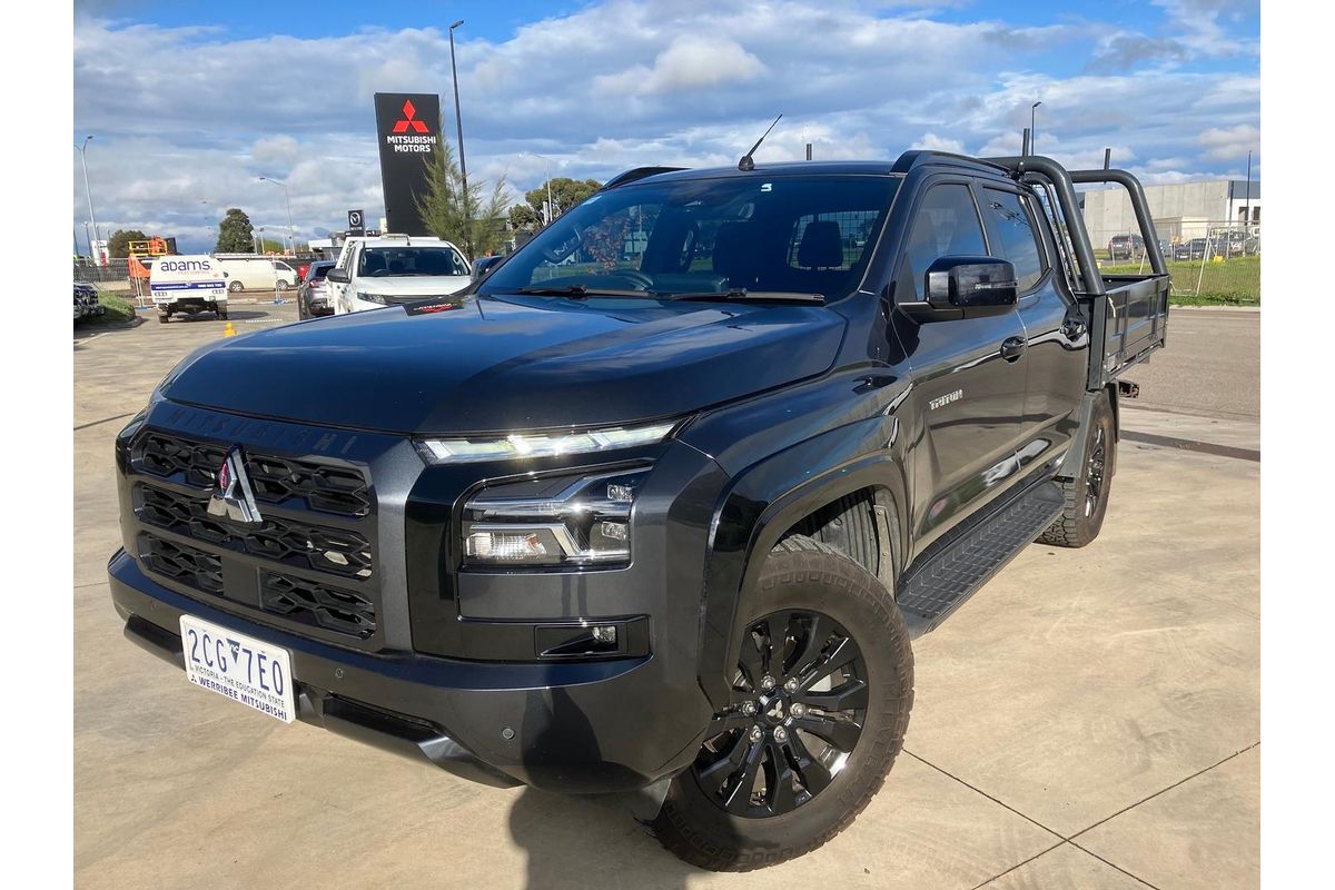 2025 Mitsubishi Triton GSR MV 4X4