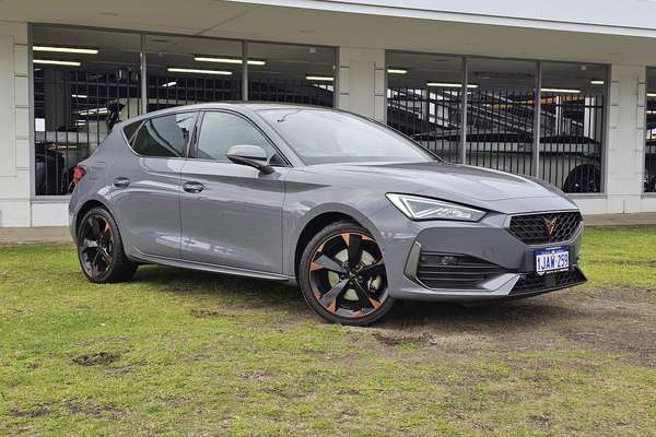 2024 CUPRA Leon V Tribe Edition KL