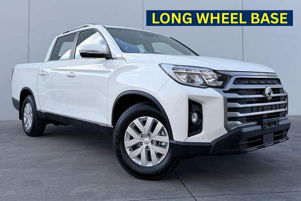 2026 KGM Musso ELX Q261 4X4 LWB thumb-0