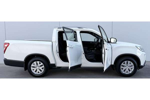 2026 KGM Musso ELX Q261 4X4 LWB thumb-1