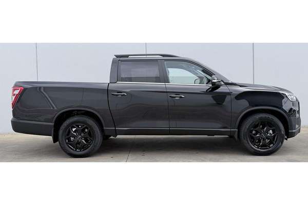 2026 KGM Musso Ultimate Q261 4X4 LWB thumb-1