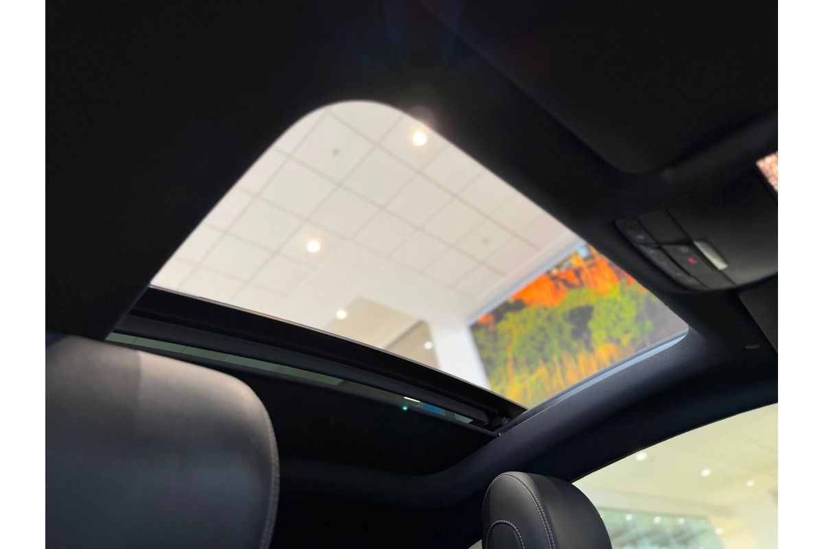 2019 Mercedes-Benz E-Class E300 C238